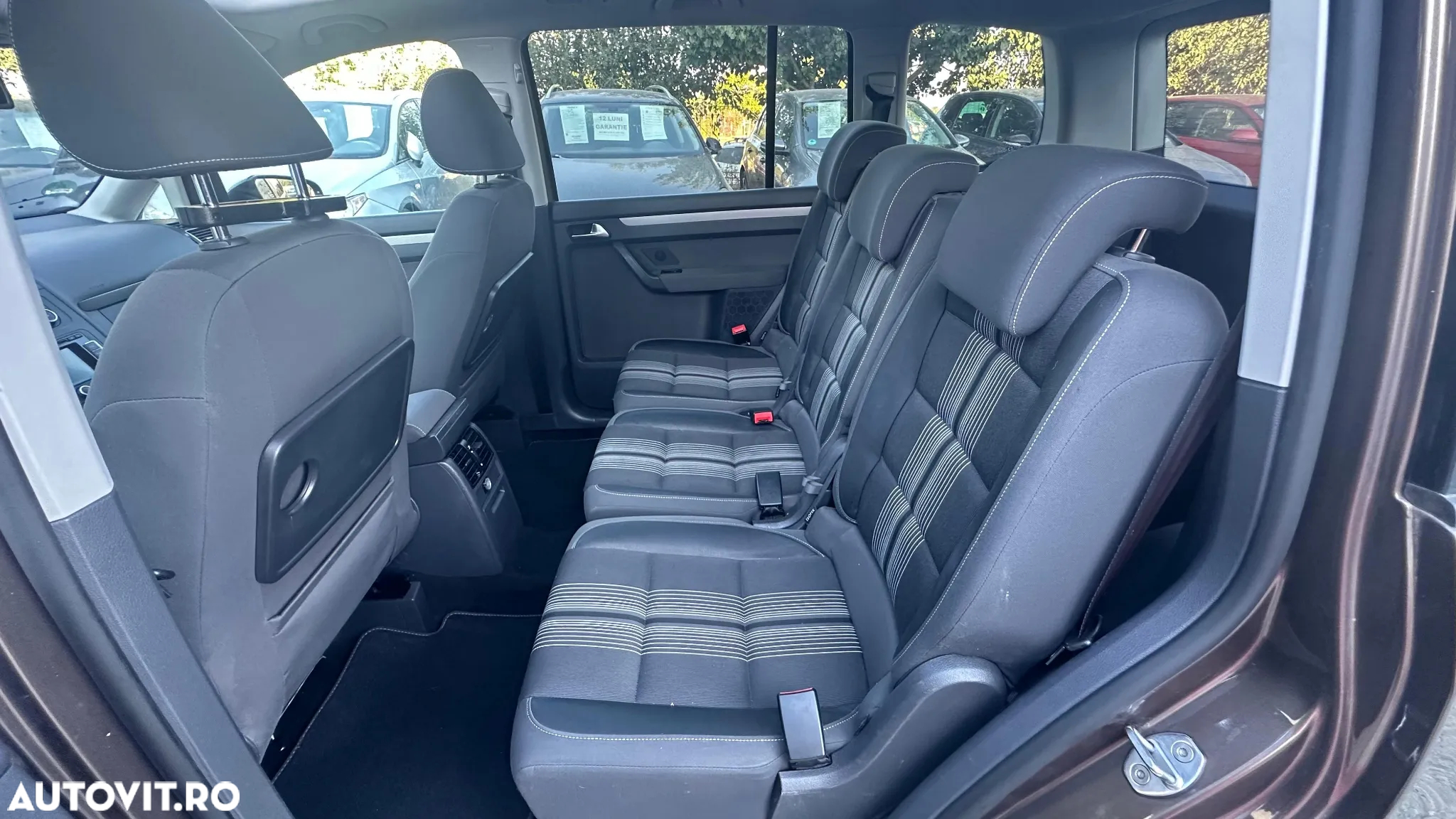 Volkswagen Touran 1.4 TSI MATCH - 28