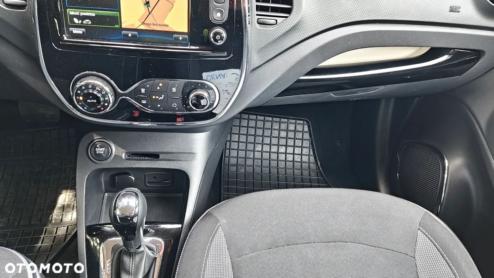 Renault Captur - 18