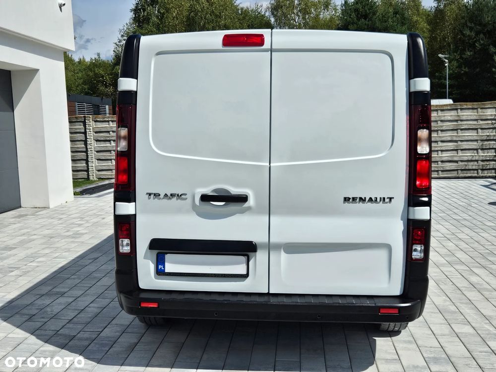 Renault TRAFIC L2H1 Long Chłodnia Mroźnia 62tyś km SalonPL - 10