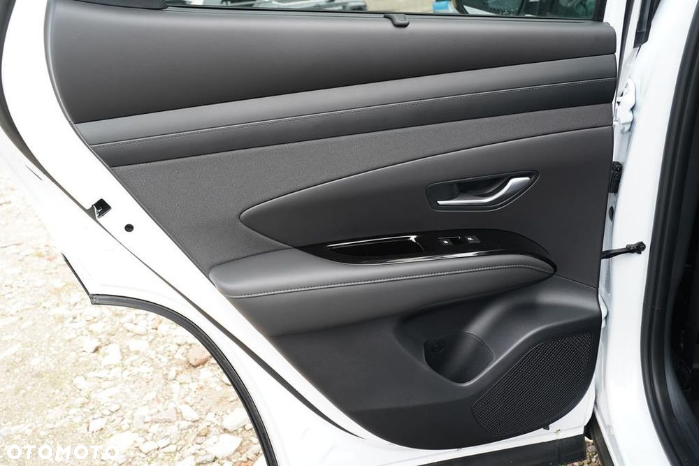 Hyundai Tucson 1.6 T-GDi HEV Platinum 2WD - 8