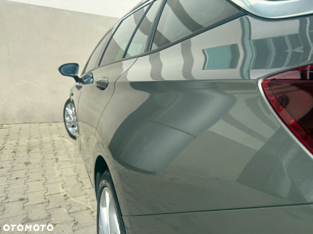 Opel Astra 1.6 BiTurbo D (CDTI) Start/Stop Innovation - 32