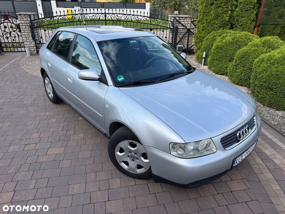 Audi A3 Sportback 1.6 Ambition - 1