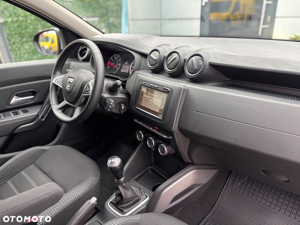 Dacia Duster 1.6 SCe Prestige - 18