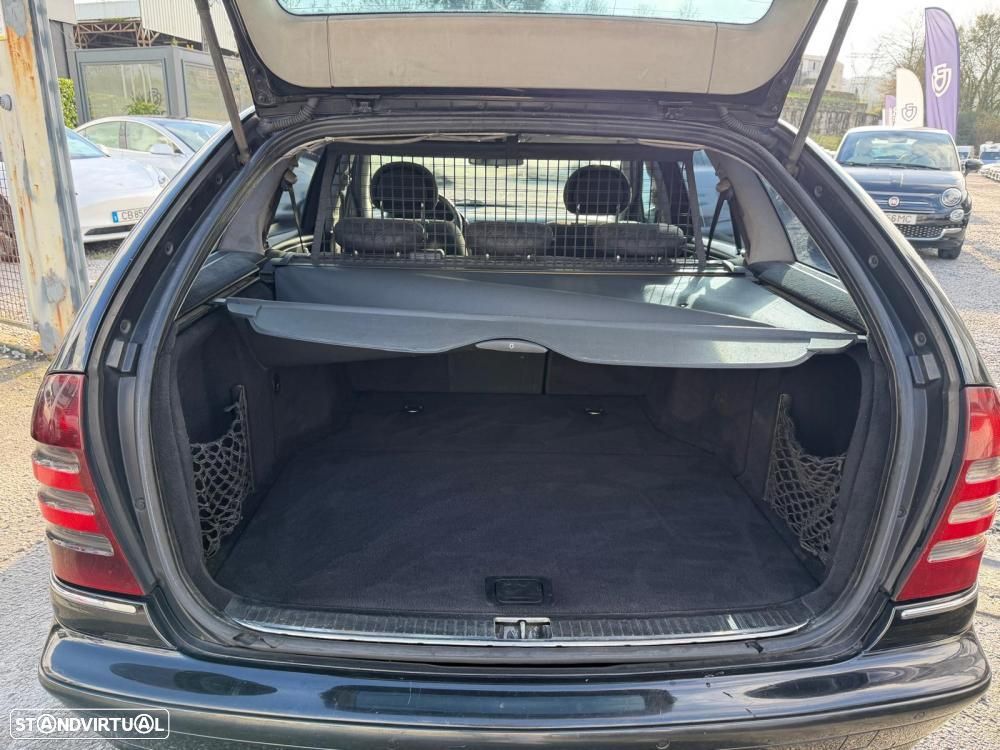 Mercedes-Benz C 220 CDi Avantgarde - 17