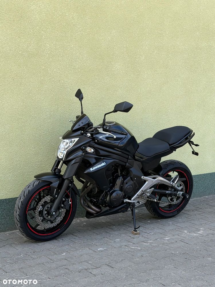 Kawasaki ER - 28