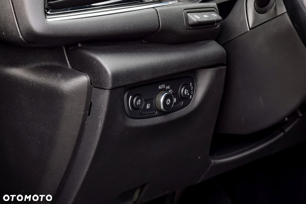 Opel Insignia 1.6 CDTI Innovation S&S - 36