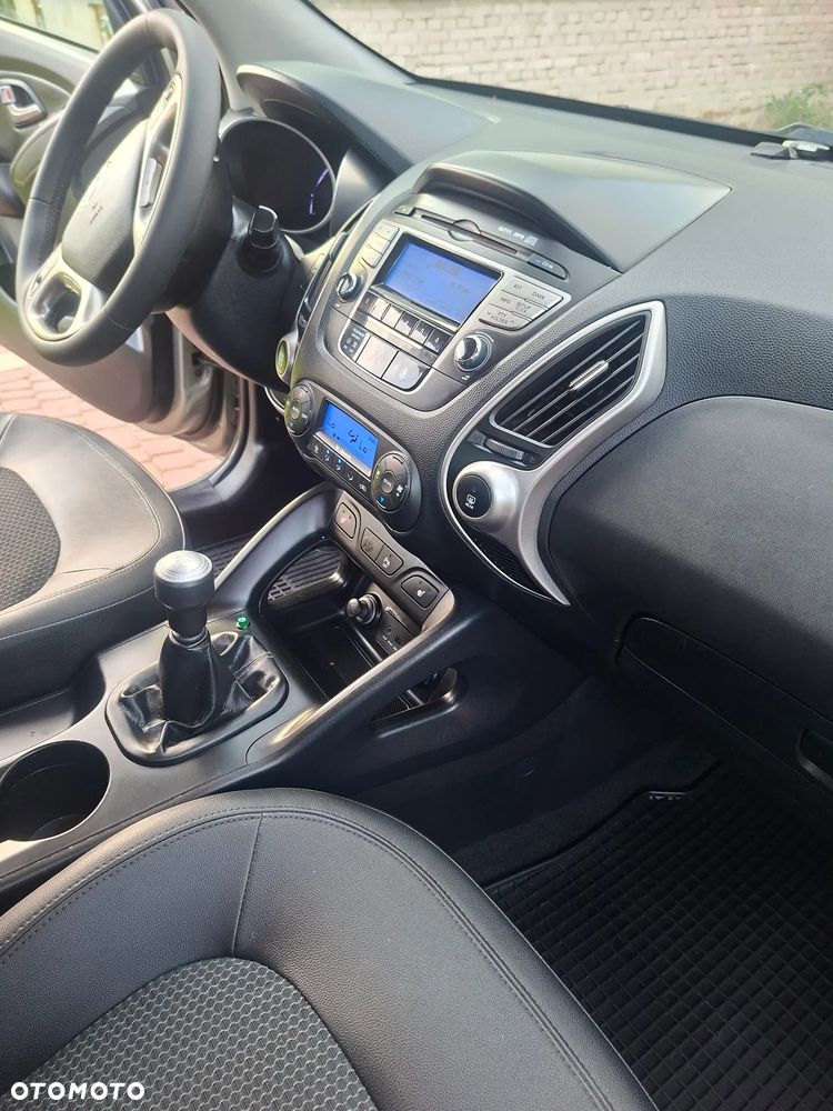 Hyundai ix35 2.0 2WD Comfort - 11