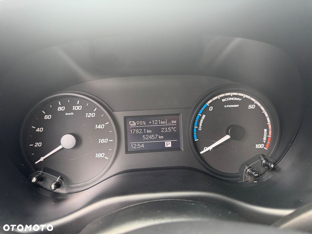 Mercedes-Benz Vito - 10