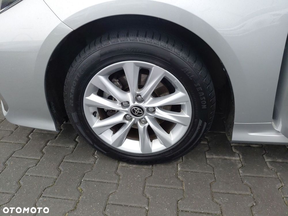 Toyota Corolla 1.8 Hybrid Comfort - 19