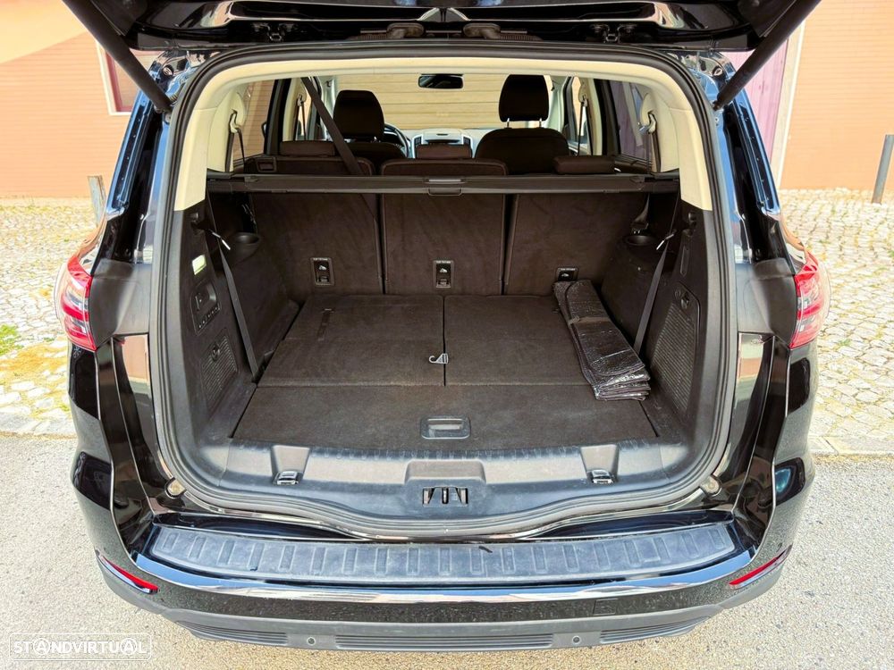 Ford S-Max 2.0 TDCi Titanium - 33