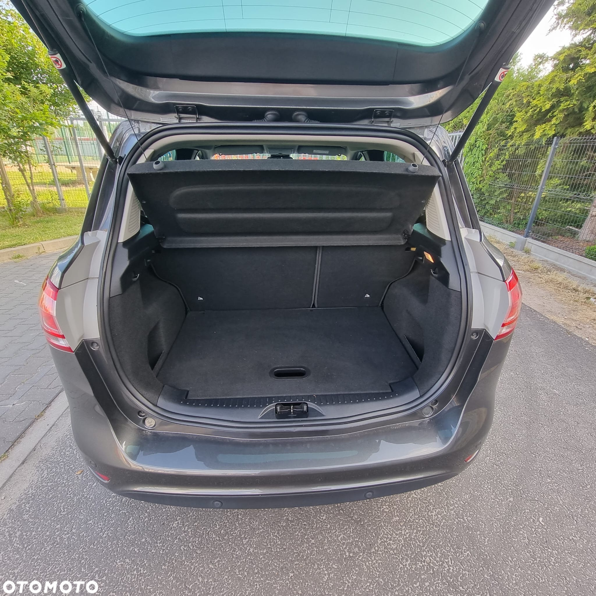 Ford B-MAX 1.0 EcoBoost Titanium X EU6 - 12