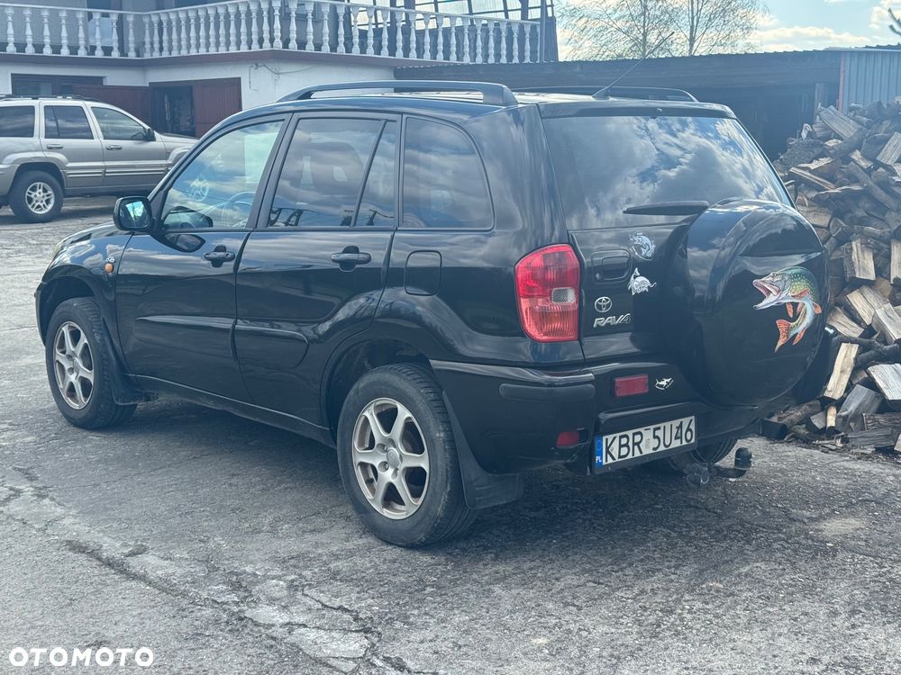 Toyota RAV4 2.0 D-4D 4x4 - 3
