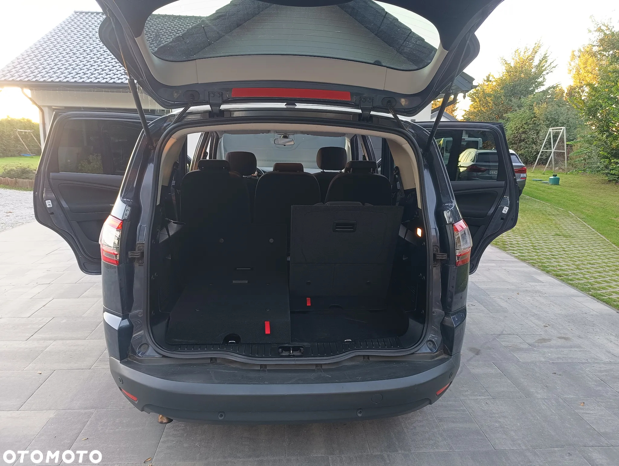Ford S-Max 2.0 TDCi Titanium - 8
