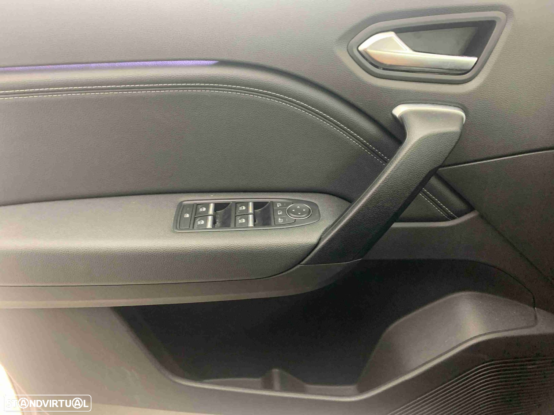Renault Captur 1.0 TCe Techno - 11
