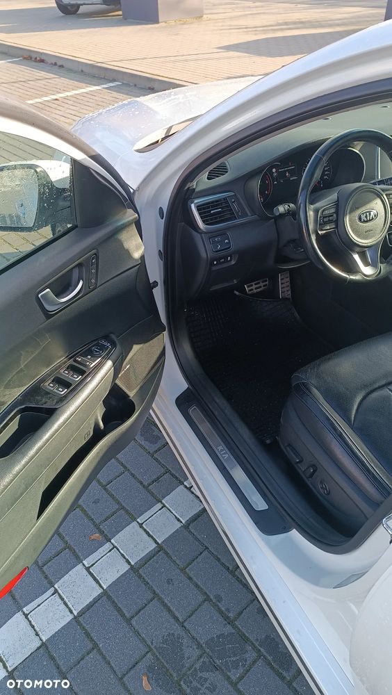Kia Optima 1.7 CRDI XL DCT - 9