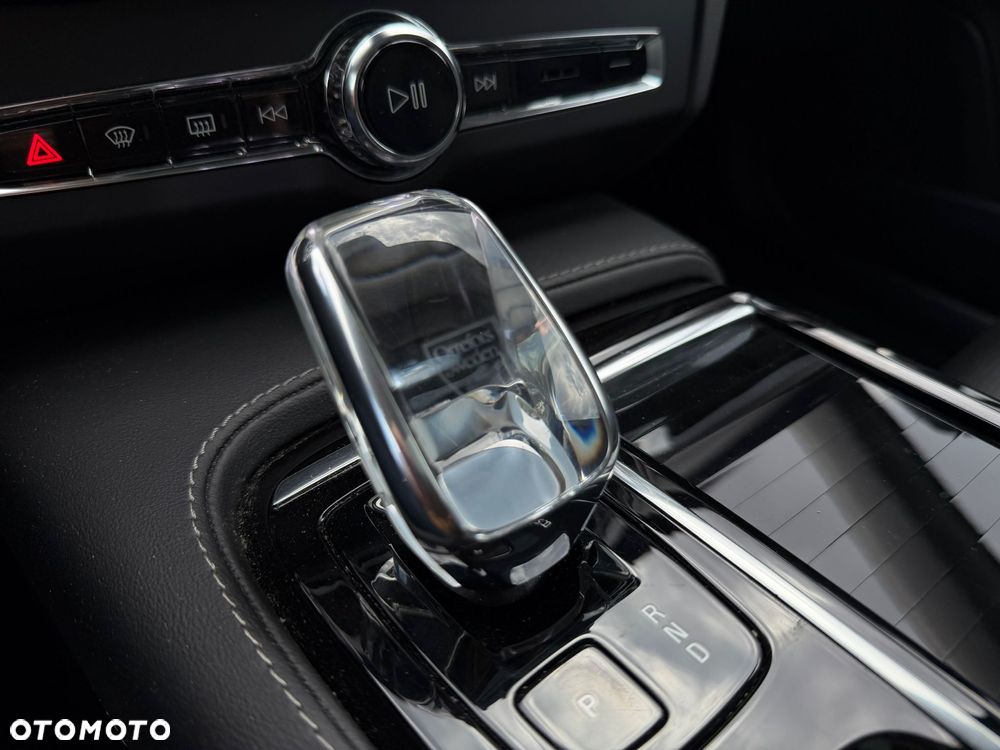 Volvo V90 T8 AWD Plug-In Hybrid Ultimate Bright - 21