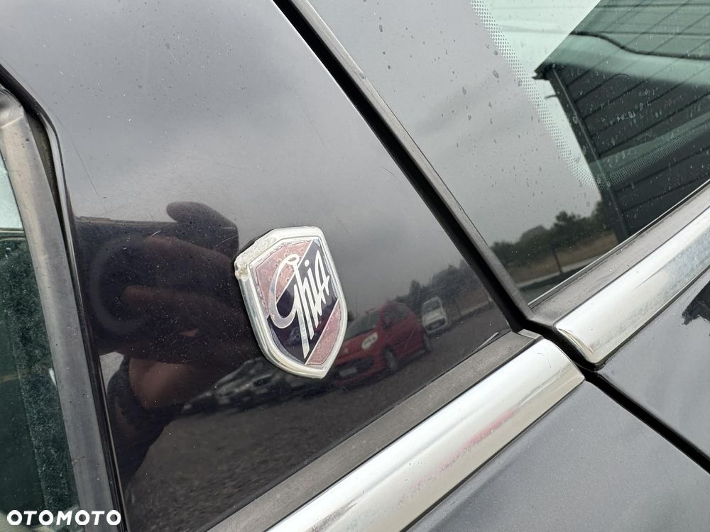 Ford Mondeo 2.0 TDCi Ghia - 13