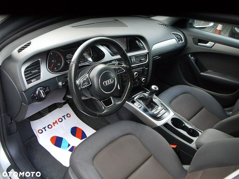 Audi A4 Allroad 2.0 TDI Quattro - 23
