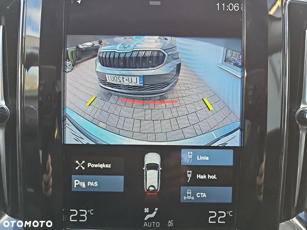 Volvo XC 60 B4 B Momentum Pro - 19