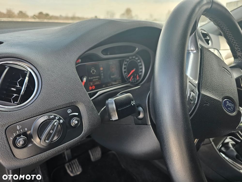 Ford Mondeo 2.0 Titanium - 19