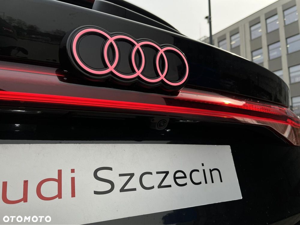 Audi A6 Sportback e-tron - 14