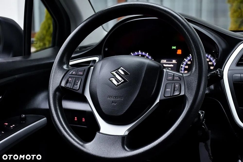 Suzuki SX4 S-Cross 1.6 Premium - 19