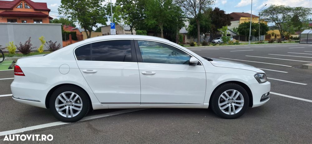 Volkswagen Passat 2.0 TDI 4Motion Comfortline - 16