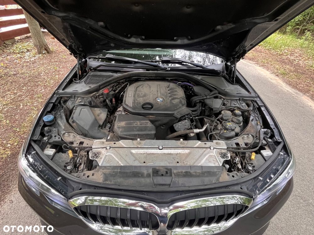 BMW Seria 3 318d Luxury Line Purity - 15