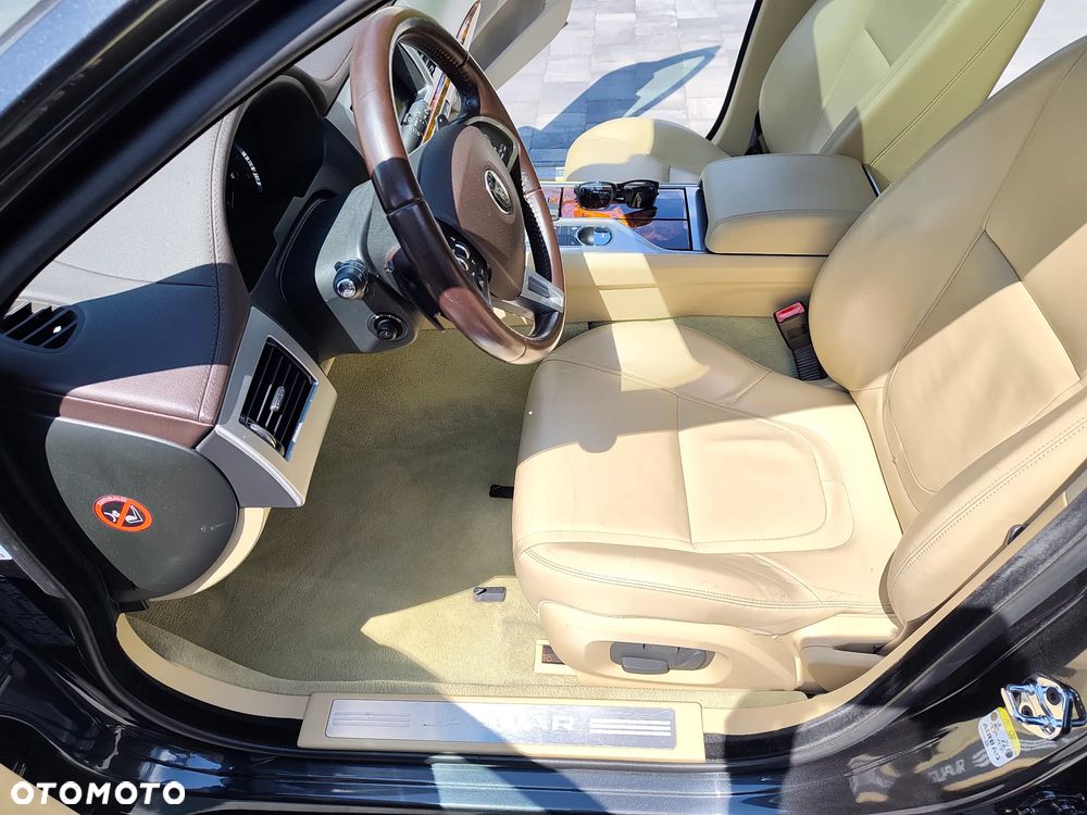 Jaguar XF 3.0 V6 S Luxury - 21