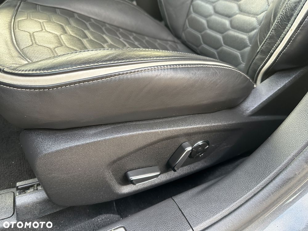 Ford Mondeo 2.0 EcoBlue Allrad VIGNALE - 19
