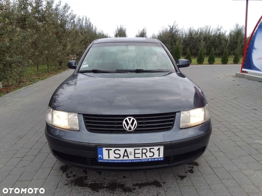Volkswagen Passat - 6