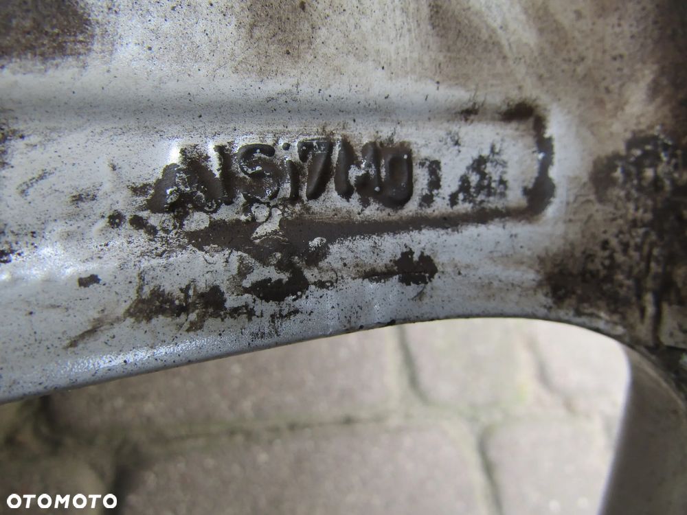 KOŁA FELGI ALUMINIOWE R17 AUDI 5X112 ET 45   07 15R - 12