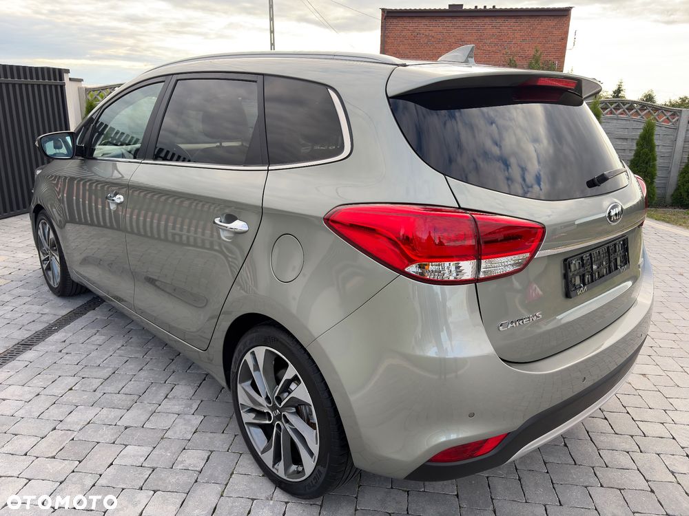 Kia Carens 1.7 CRDi Business Line 7os 7DCT - 7