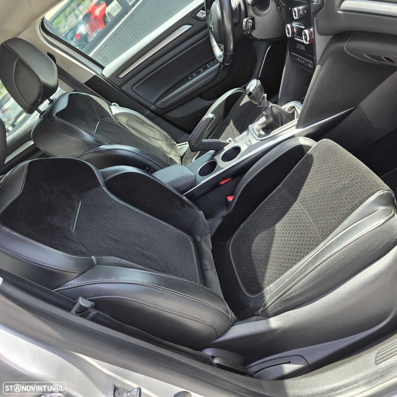 Renault Mégane 1.5 dCi Intens - 33