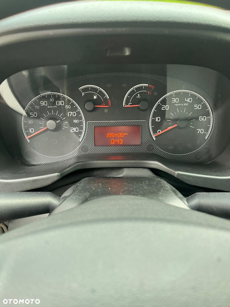 Fiat Fiorino 1.4 Dynamic - 8