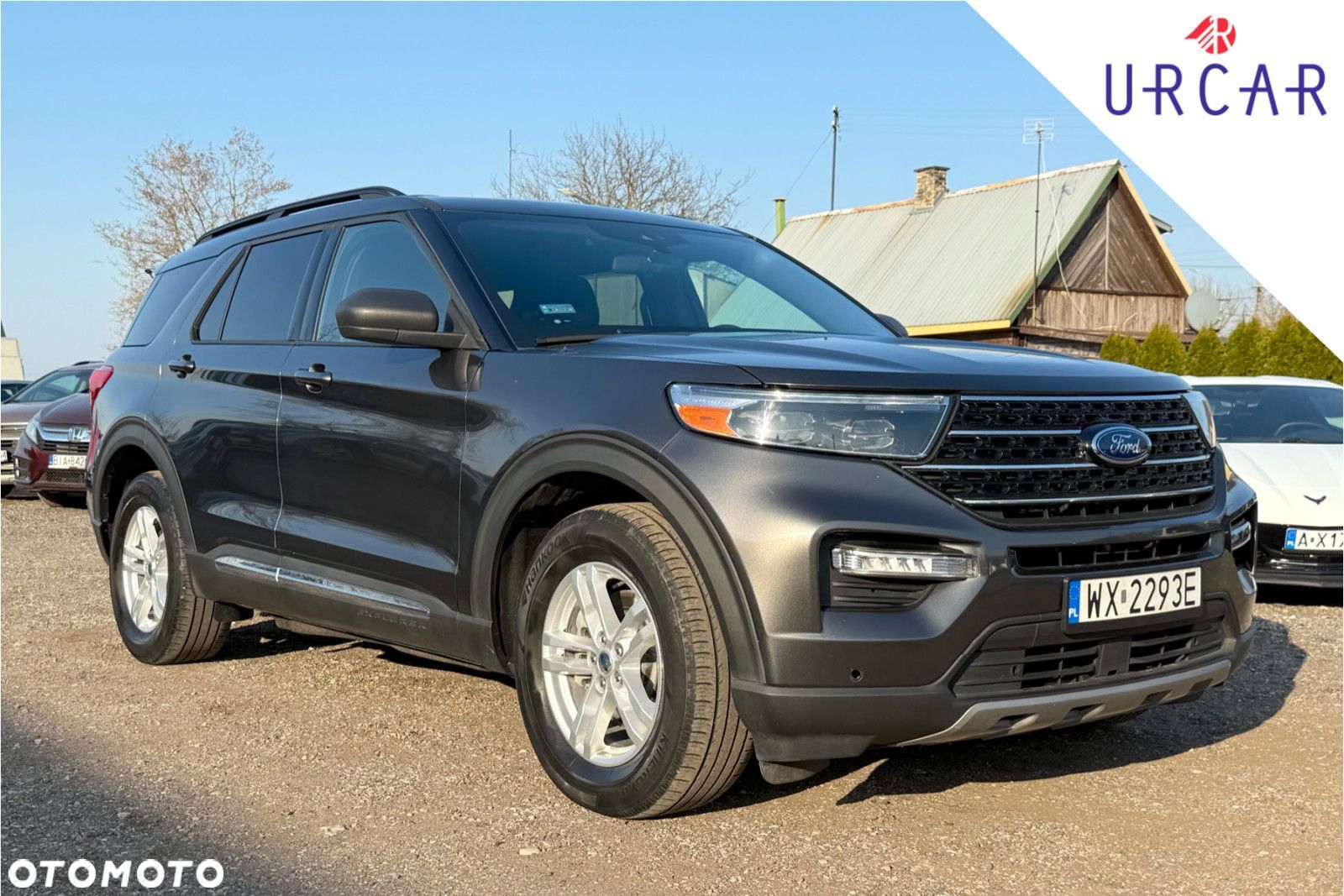 Ford Explorer - 1