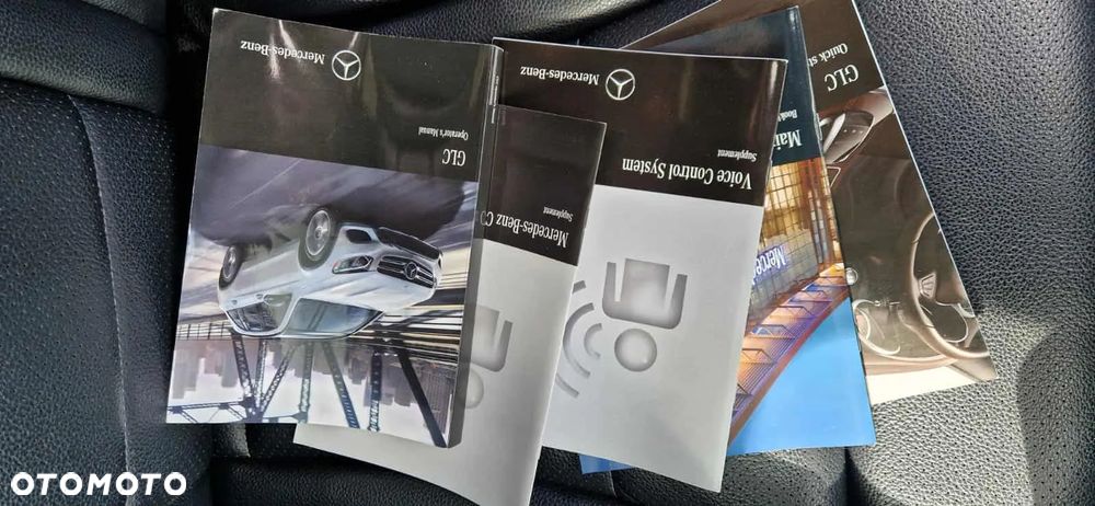 Mercedes-Benz GLC 300 4Matic 9G-TRONIC Exclusive - 20