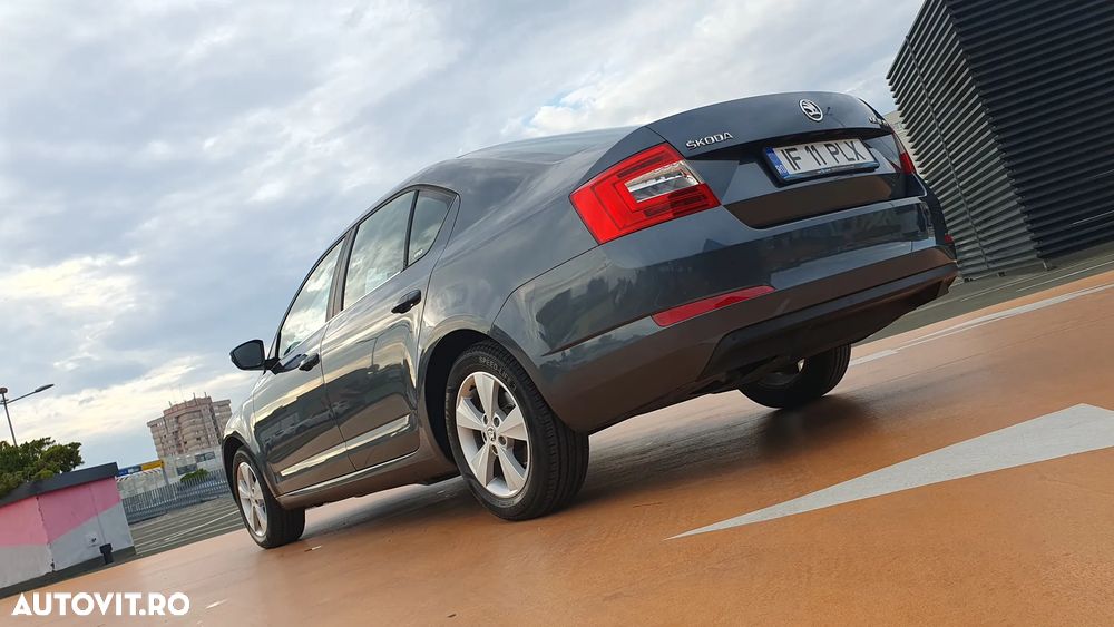Skoda Octavia 1.2 TSI Business - 40