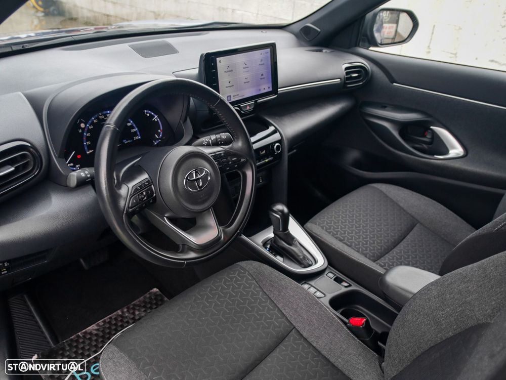 Toyota Yaris Cross 1.5 HDF Square Collection - 19