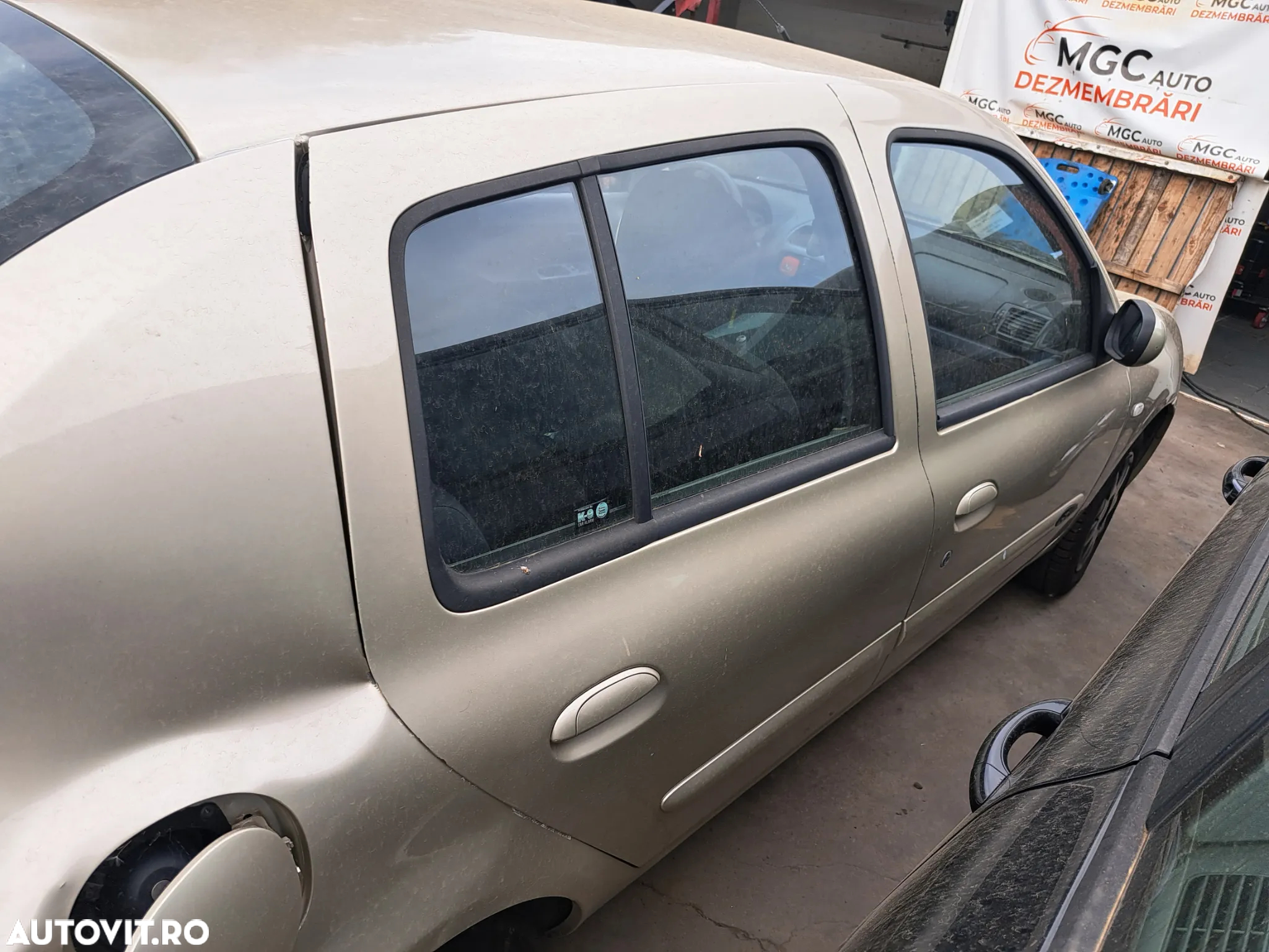 Dezmembram Renault Symbol/Clio 1.5 e4 2008 - 3