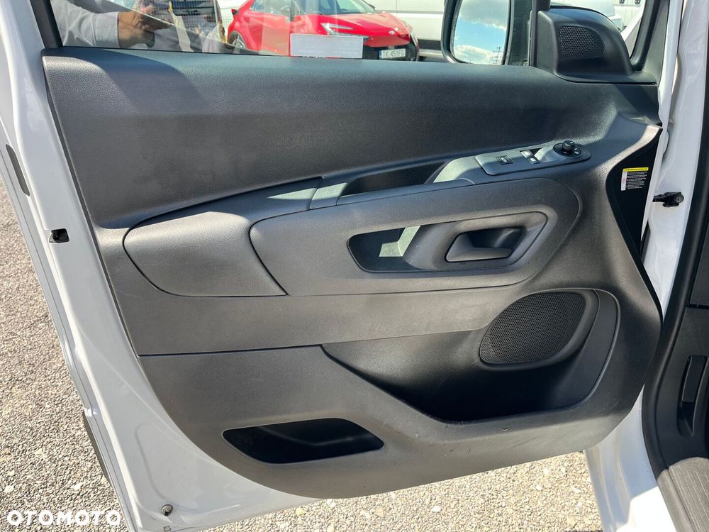 Toyota PROACE CITY - 17