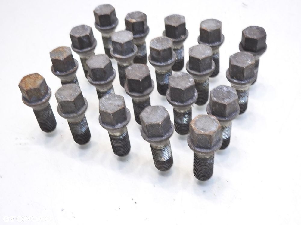 ŚRUBY FELG AUDI A6 C6 - 4