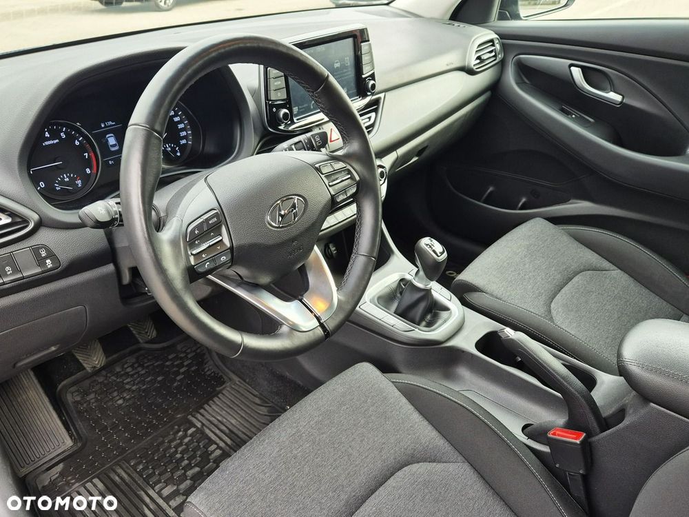 Hyundai i30 1.5 T-GDI 48V Smart - 15