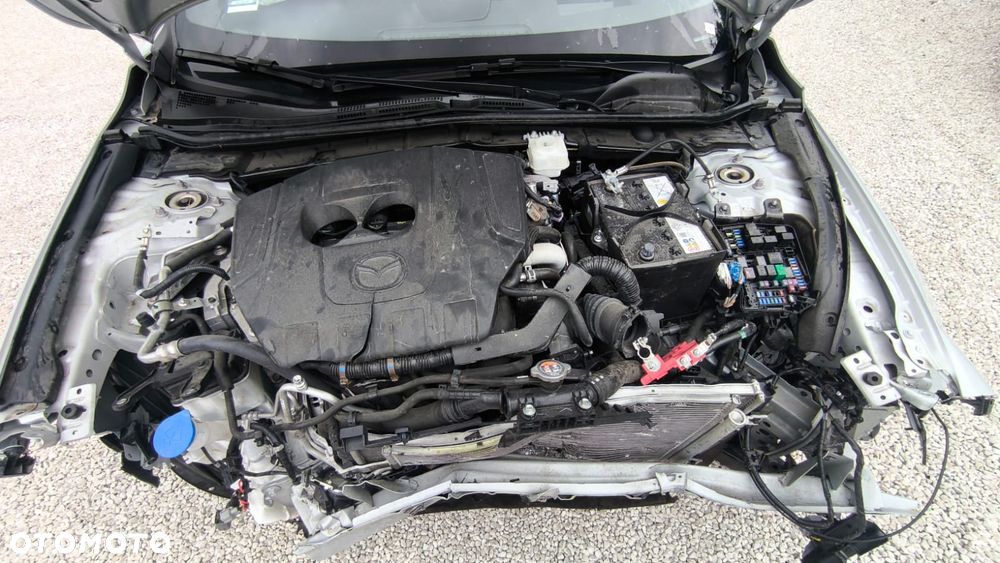 Mazda 3 - 8