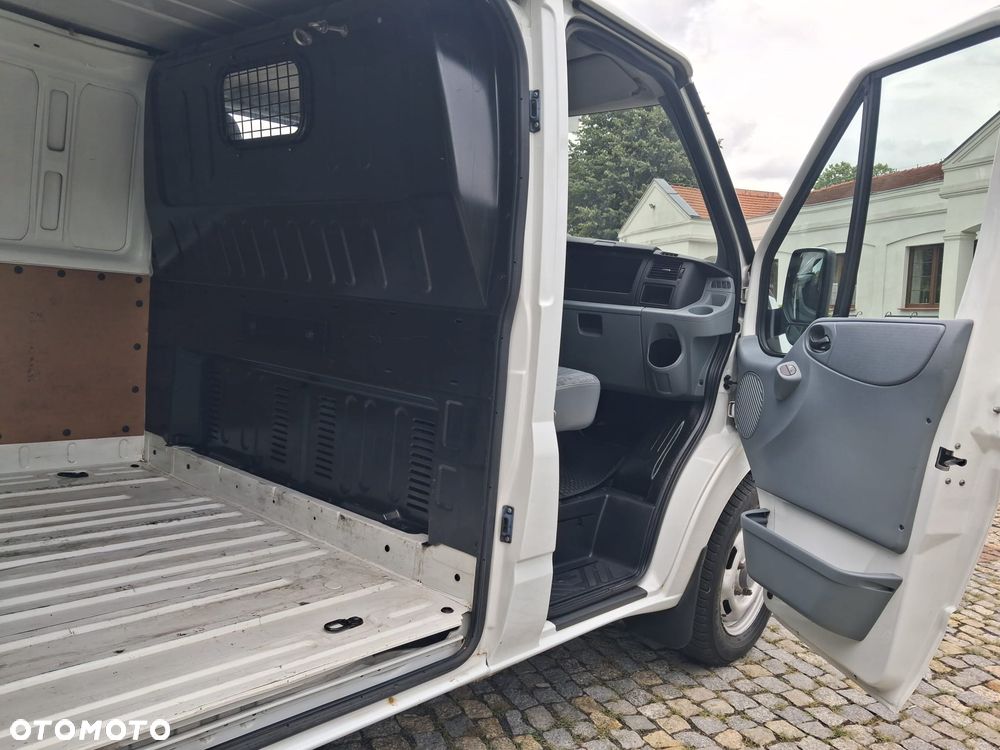 Ford TRANSIT - 25