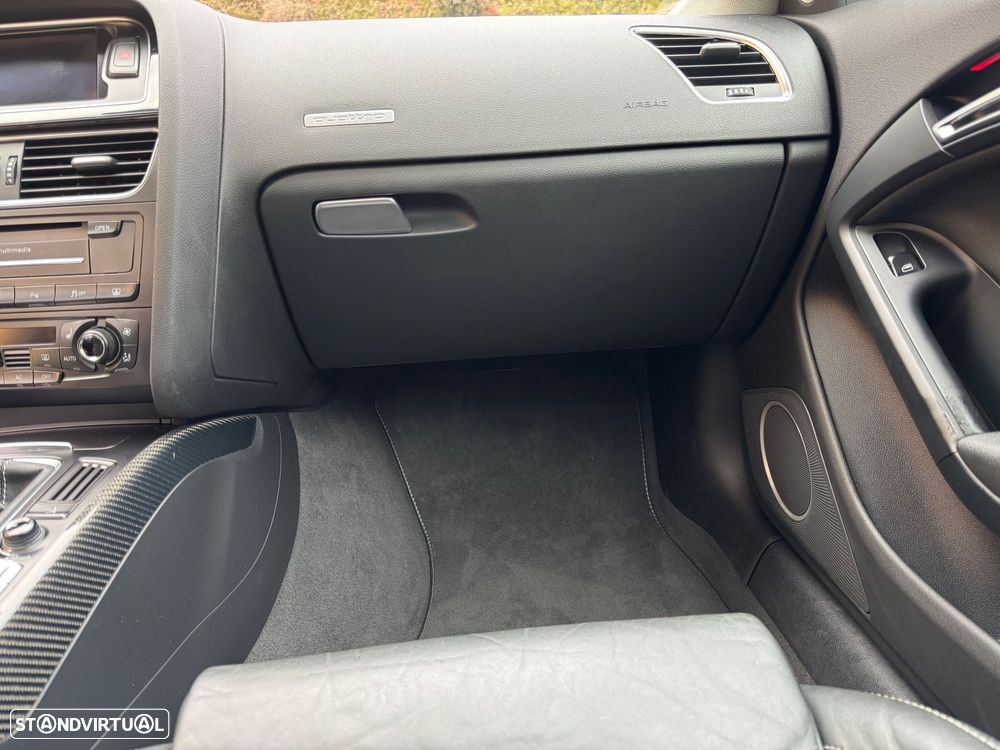 Audi RS5 4.2 FSi quattro S tronic - 56