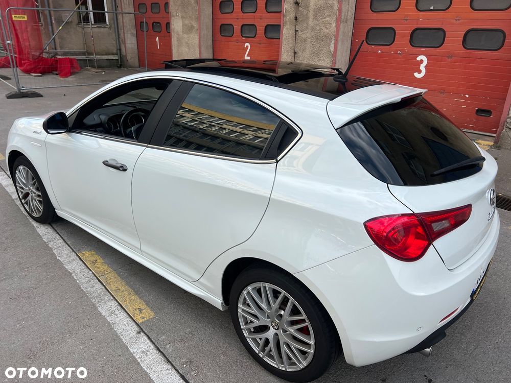 Alfa Romeo Giulietta - 14