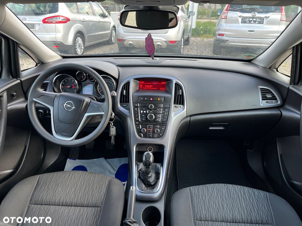 Opel Astra 1.6 Color Edition - 8