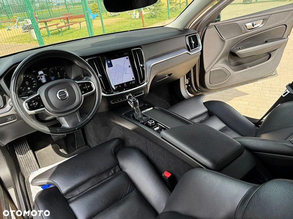 Volvo V60 D3 Geartronic Momentum Pro - 5
