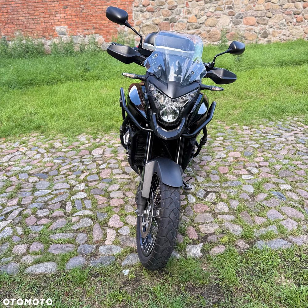 Honda VFR - 2